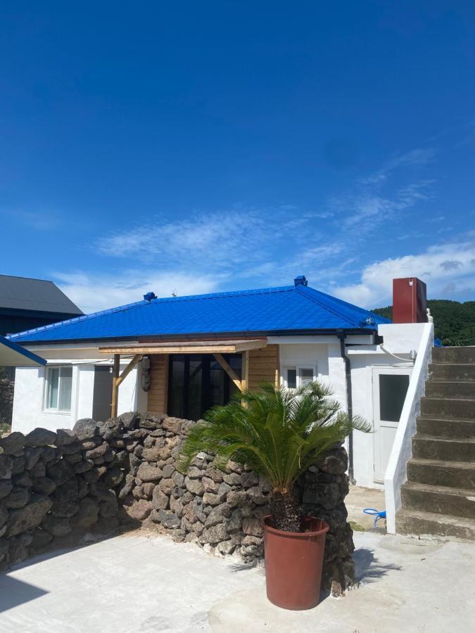 Gawkji House